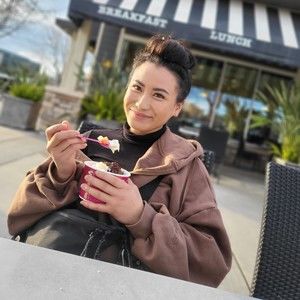 Meet your Posher, See